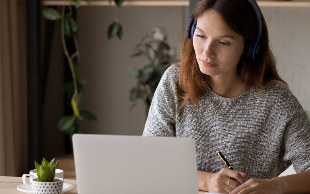 Psicólogo online Aluche: la misma atención profesional, estés donde estés